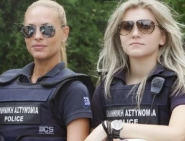 Οι γυναίκες αστυνομικοί έβγαλαν τις στολές και διασκέδασαν στον Χρήστο Μενιδιάτη! (φωτό)